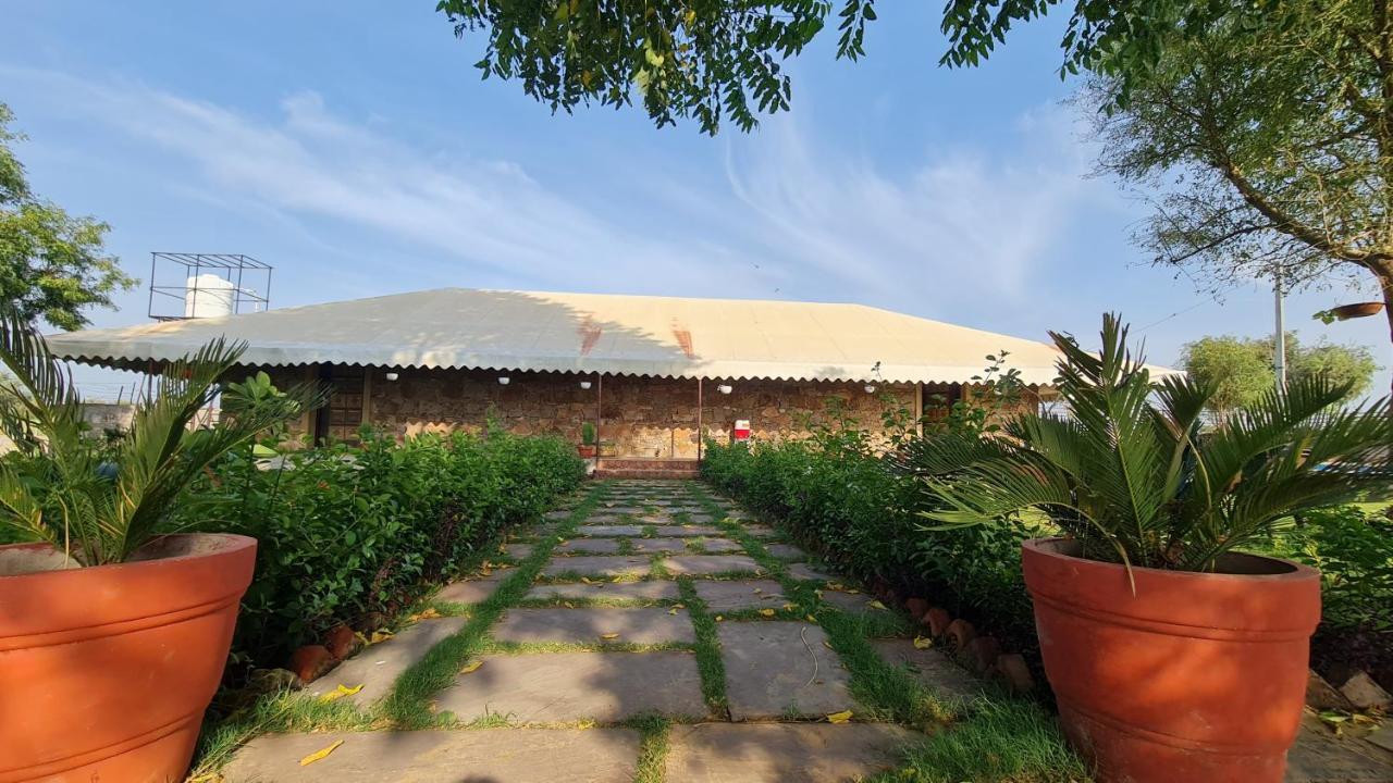 The Rustic Villa, A Stay With Luxuries Amenities And Exotic Nature Jaipur Bagian luar foto