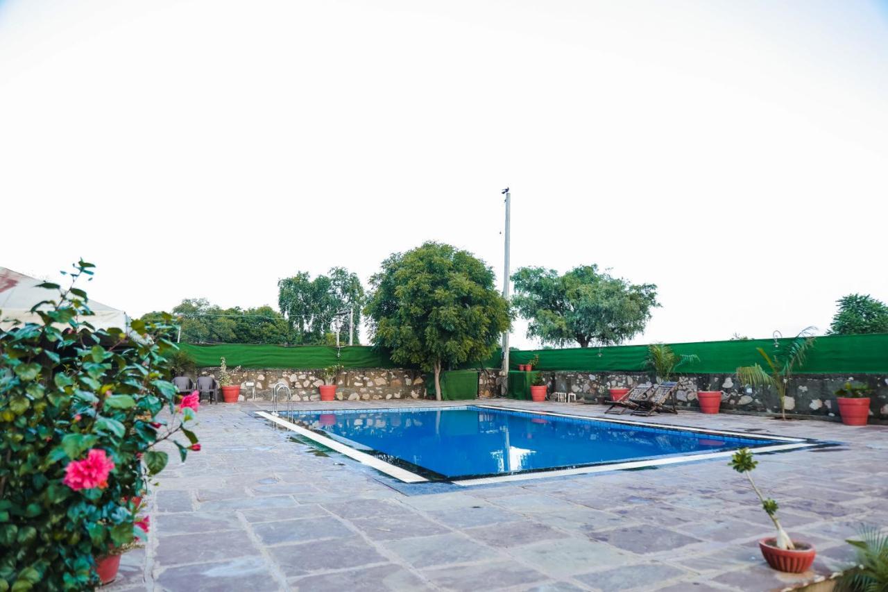 The Rustic Villa, A Stay With Luxuries Amenities And Exotic Nature Jaipur Bagian luar foto