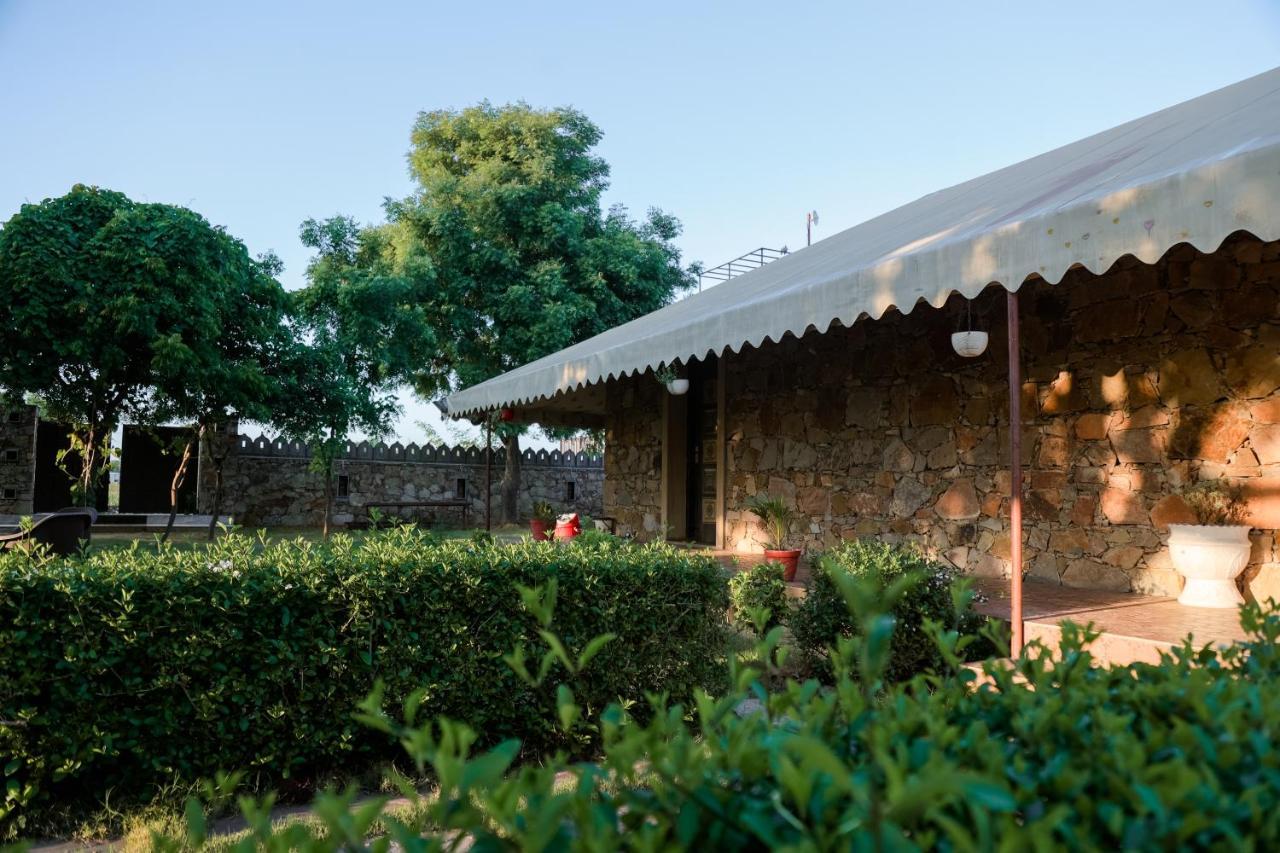 The Rustic Villa, A Stay With Luxuries Amenities And Exotic Nature Jaipur Bagian luar foto