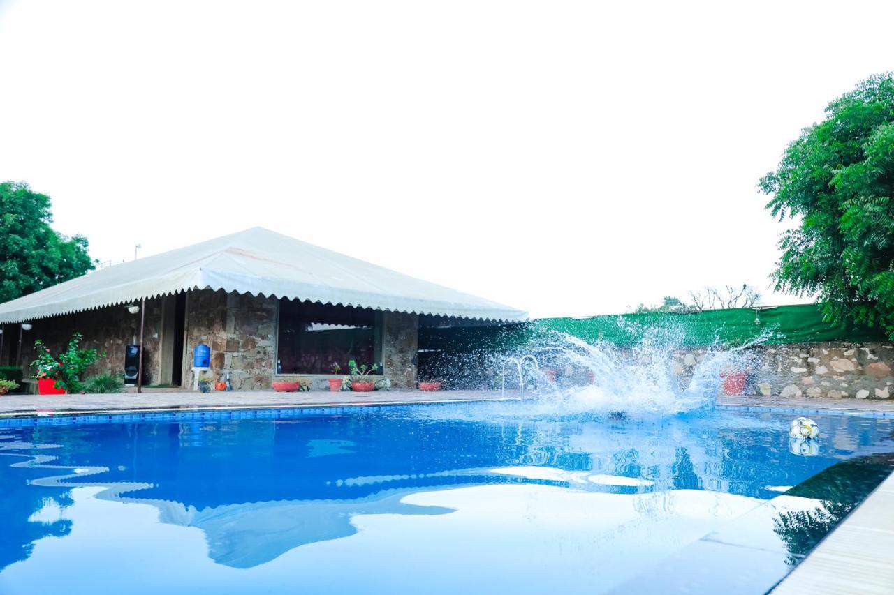 The Rustic Villa, A Stay With Luxuries Amenities And Exotic Nature Jaipur Bagian luar foto