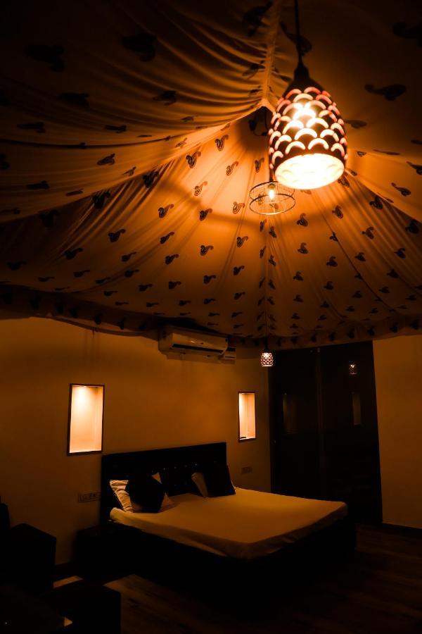 The Rustic Villa, A Stay With Luxuries Amenities And Exotic Nature Jaipur Bagian luar foto